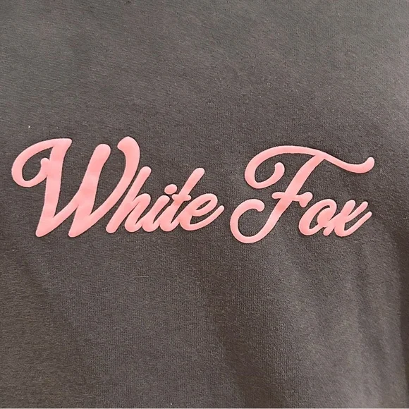 White Fox Season 7 grey and pink hoodie - Picture 3 of 10